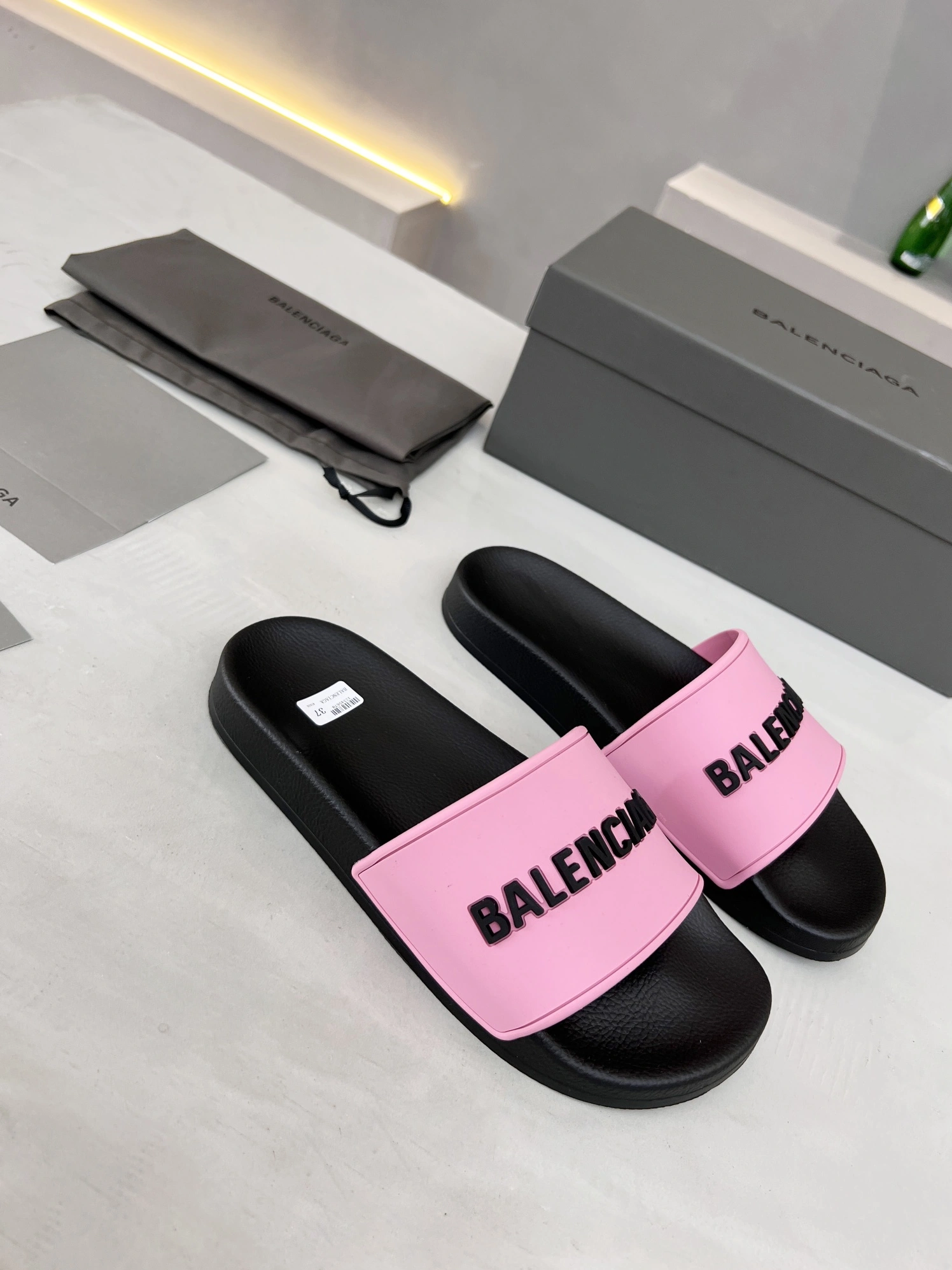 Balenciaga Slippers For Women Stylish 3955