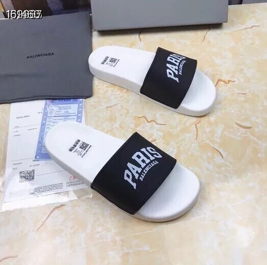 Balenciaga Slippers For Women Trendsetting 7411
