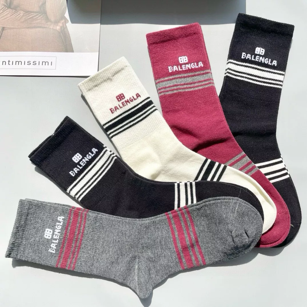 Balenciaga Socks For Unisex SportInspired 5735