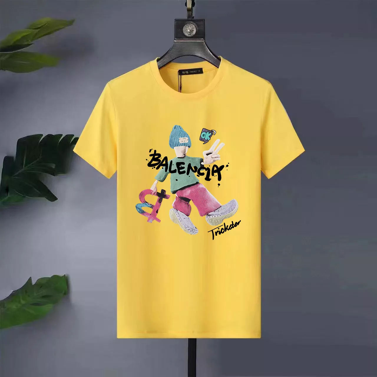 Balenciaga T-Shirts Short Sleeved For Men Affordable 2689