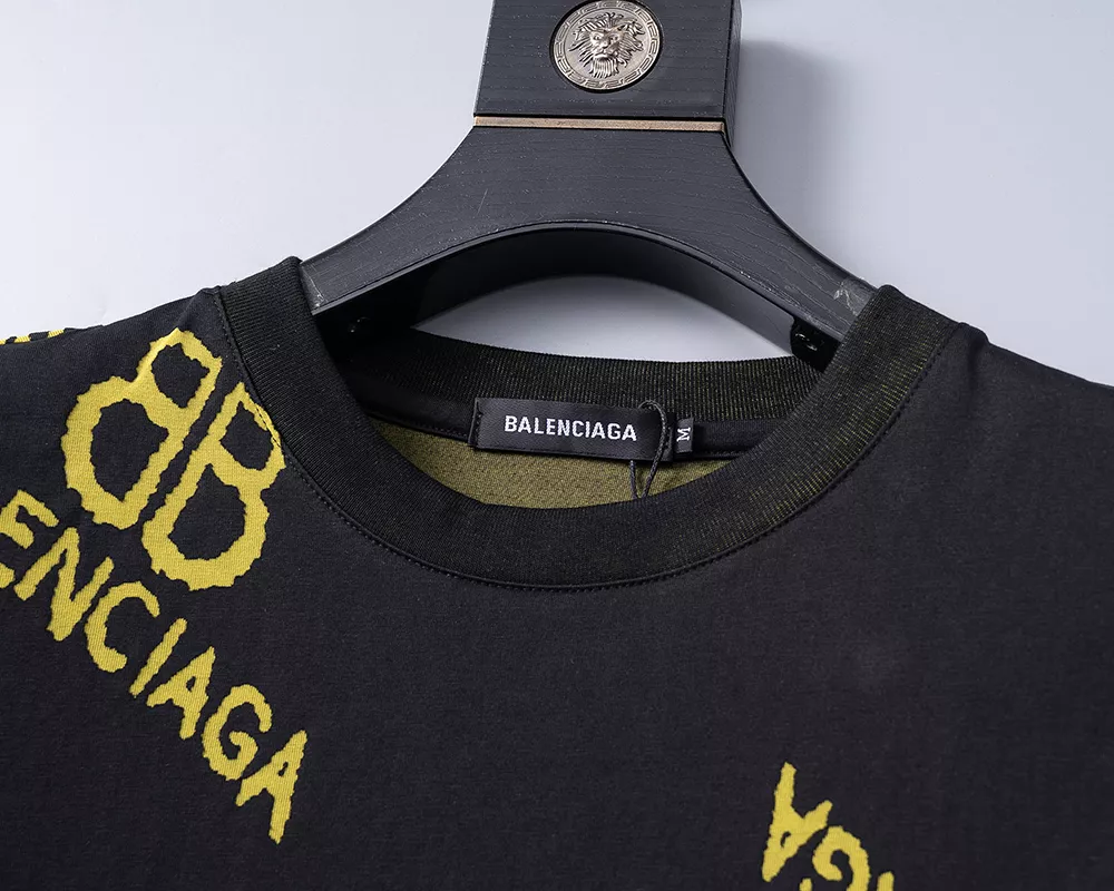 Balenciaga T-Shirts Short Sleeved For Men Comfortable 3137