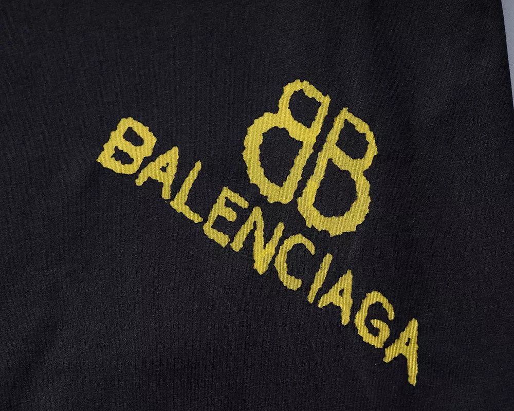 Balenciaga T-Shirts Short Sleeved For Men Comfortable 3137