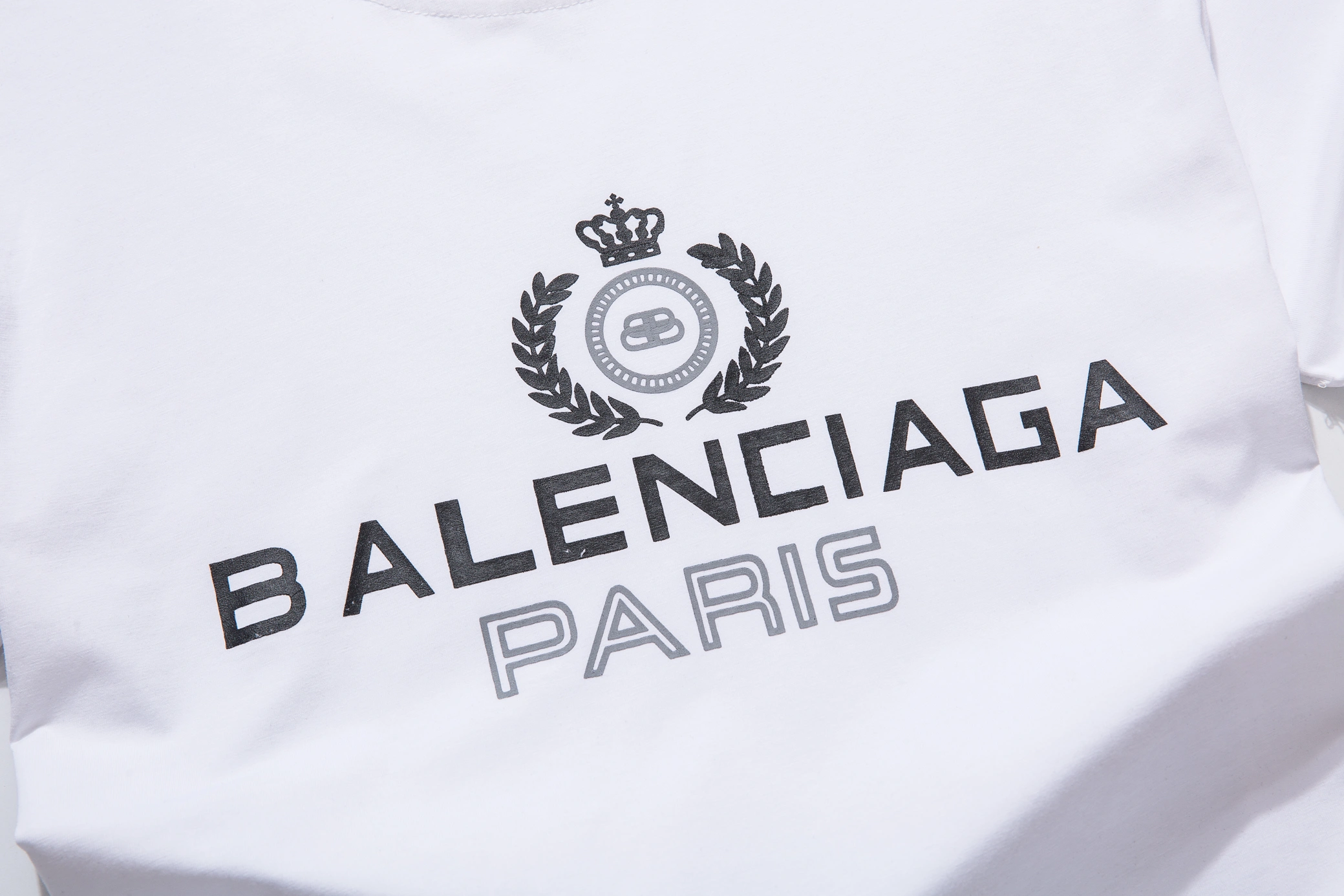 Balenciaga T-Shirts Short Sleeved For Men DailyWear 1065