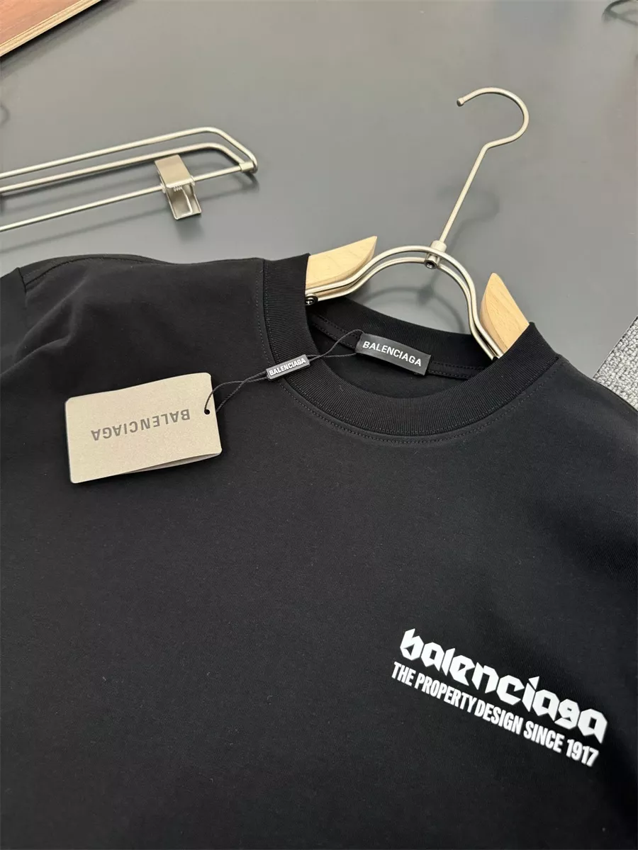 Balenciaga T-Shirts Short Sleeved For Unisex Affordable 2410