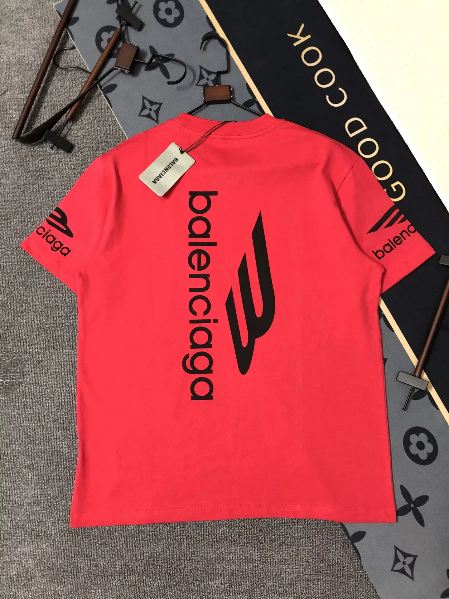 Balenciaga T-Shirts Short Sleeved For Unisex Classic 8912