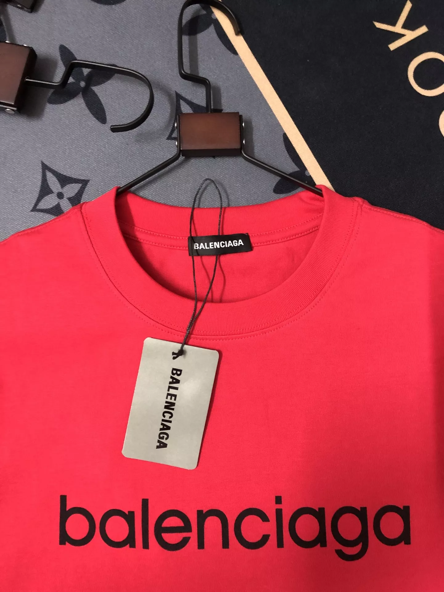Balenciaga T-Shirts Short Sleeved For Unisex Classic 8912