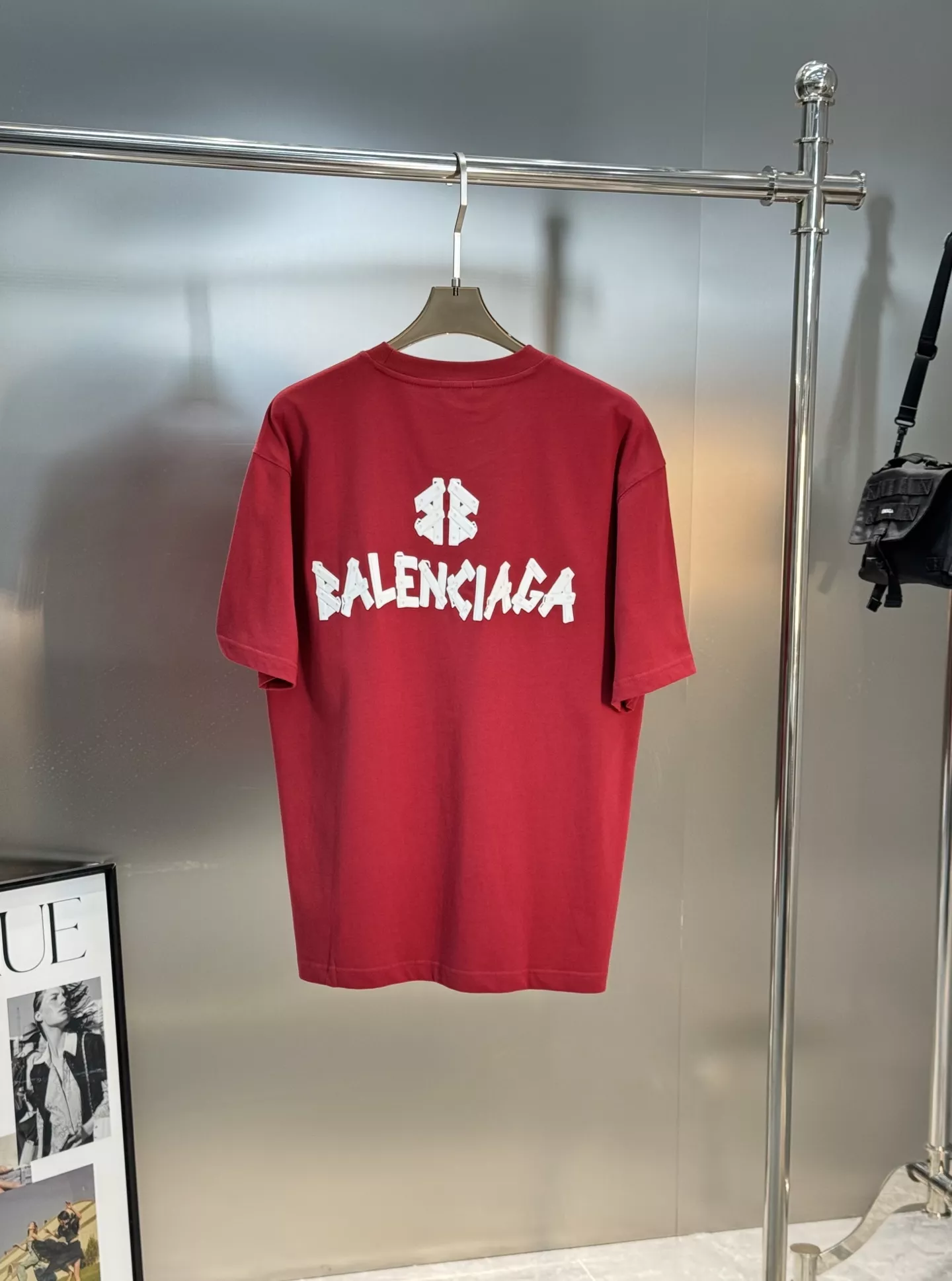 Balenciaga T-Shirts Short Sleeved For Unisex Comfortable 3577