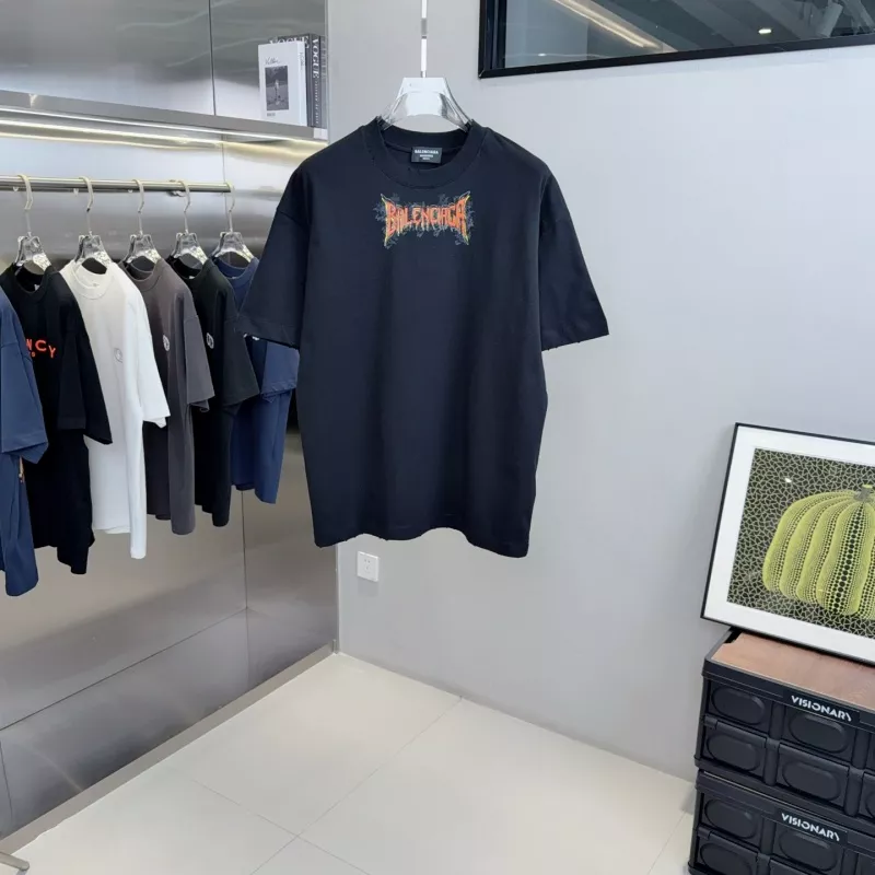 Balenciaga T-Shirts Short Sleeved For Unisex Comfortable 7397