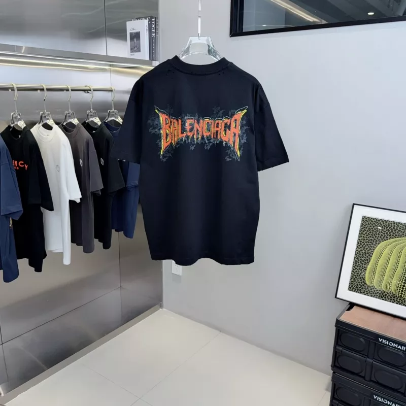 Balenciaga T-Shirts Short Sleeved For Unisex Comfortable 7397