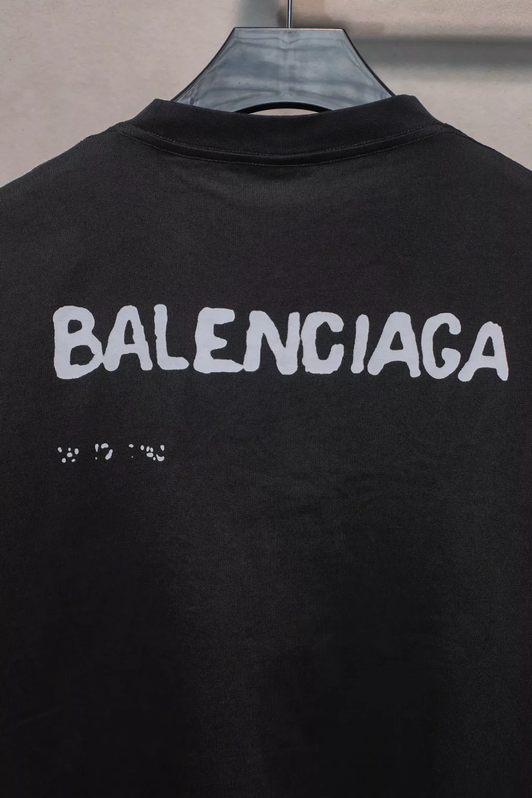 Balenciaga T-Shirts Short Sleeved For Unisex EyeCatching 2172