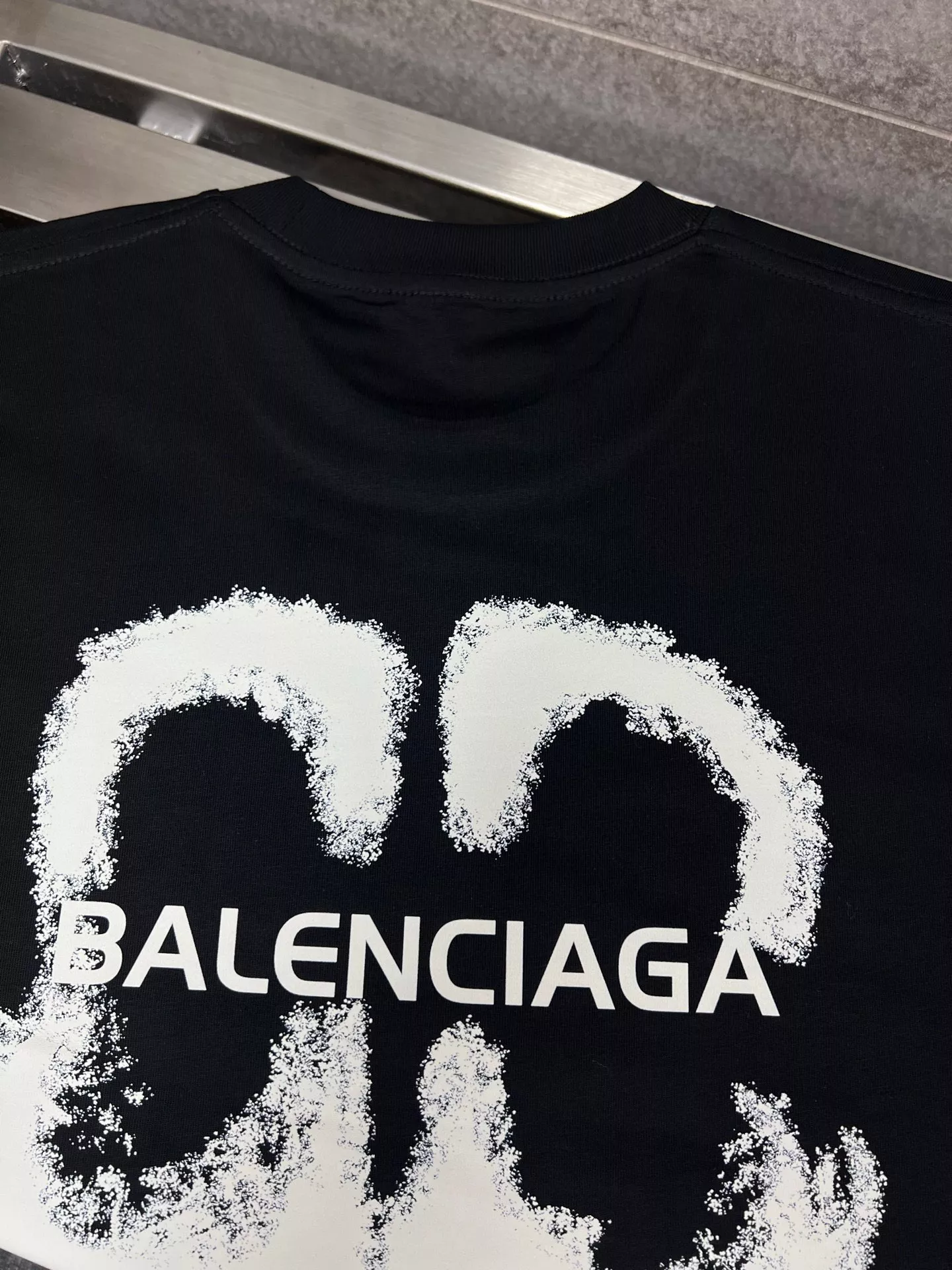 Balenciaga T-Shirts Short Sleeved For Unisex ModernLook 5722