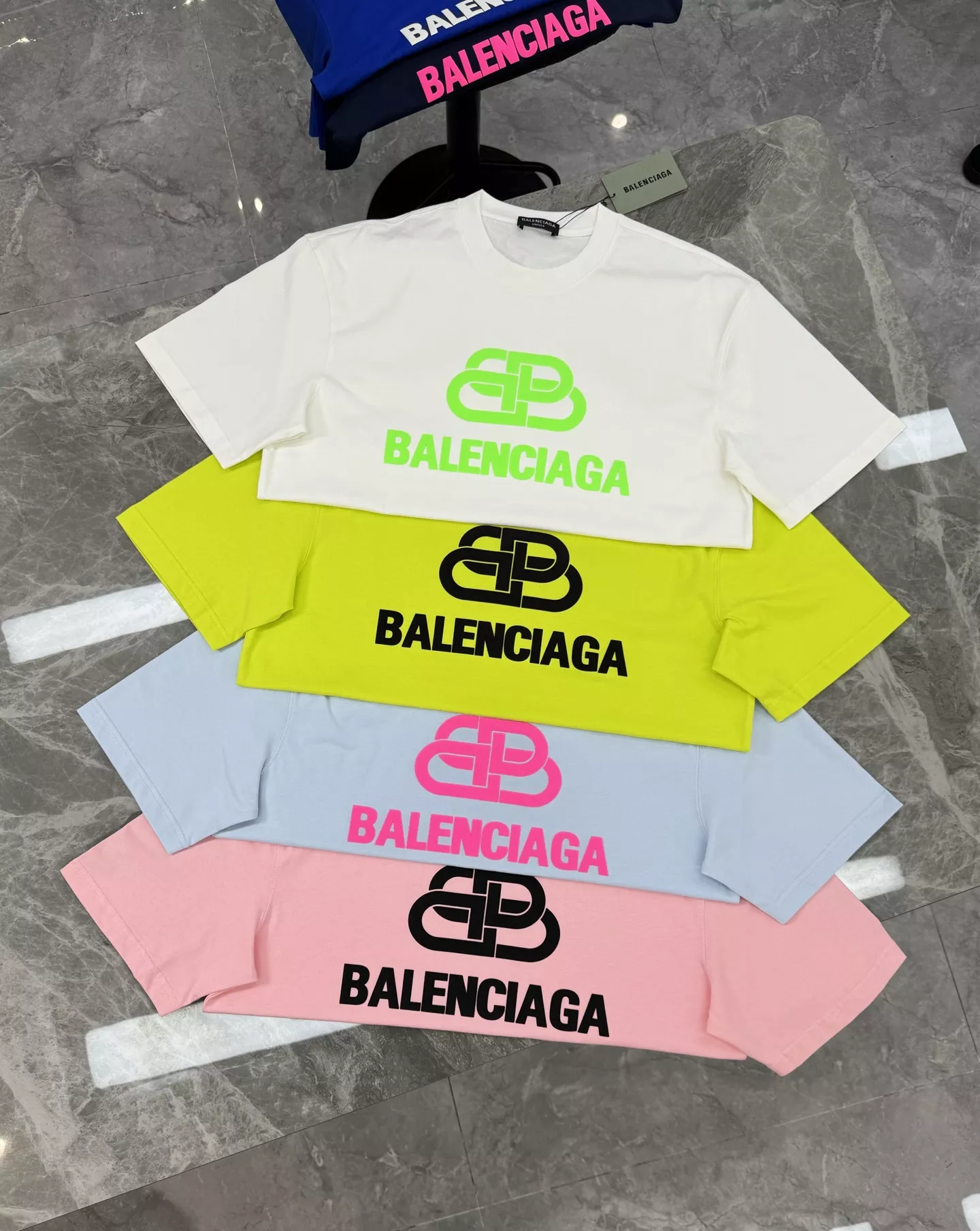 Balenciaga T-Shirts Short Sleeved For Unisex Refined 6904