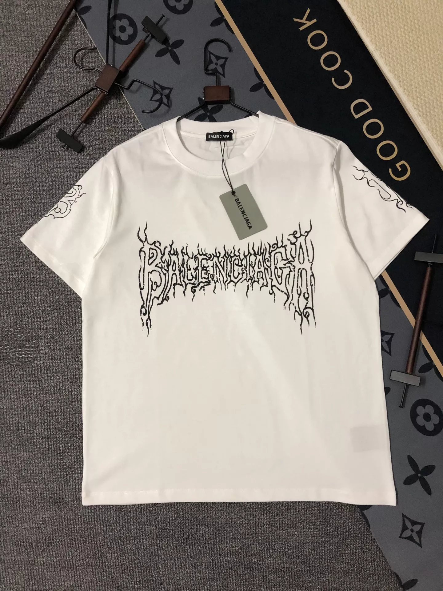 Balenciaga T-Shirts Short Sleeved For Unisex SmartChoice 8789