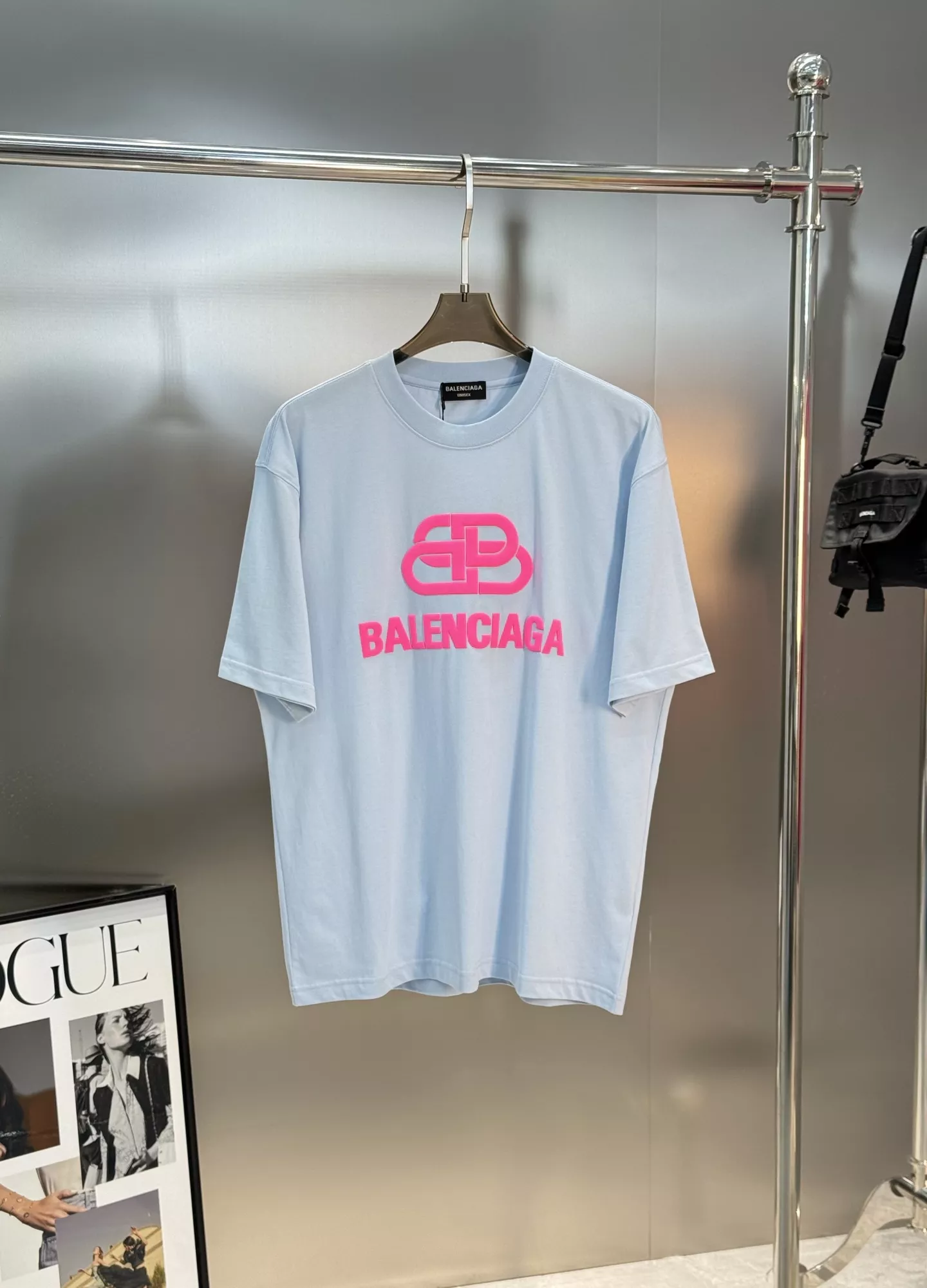 Balenciaga T-Shirts Short Sleeved For Unisex Soft 2098