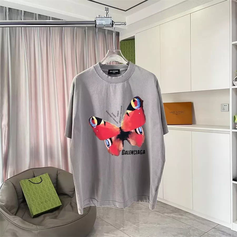 Balenciaga T-Shirts Short Sleeved For Unisex Stylish 5826