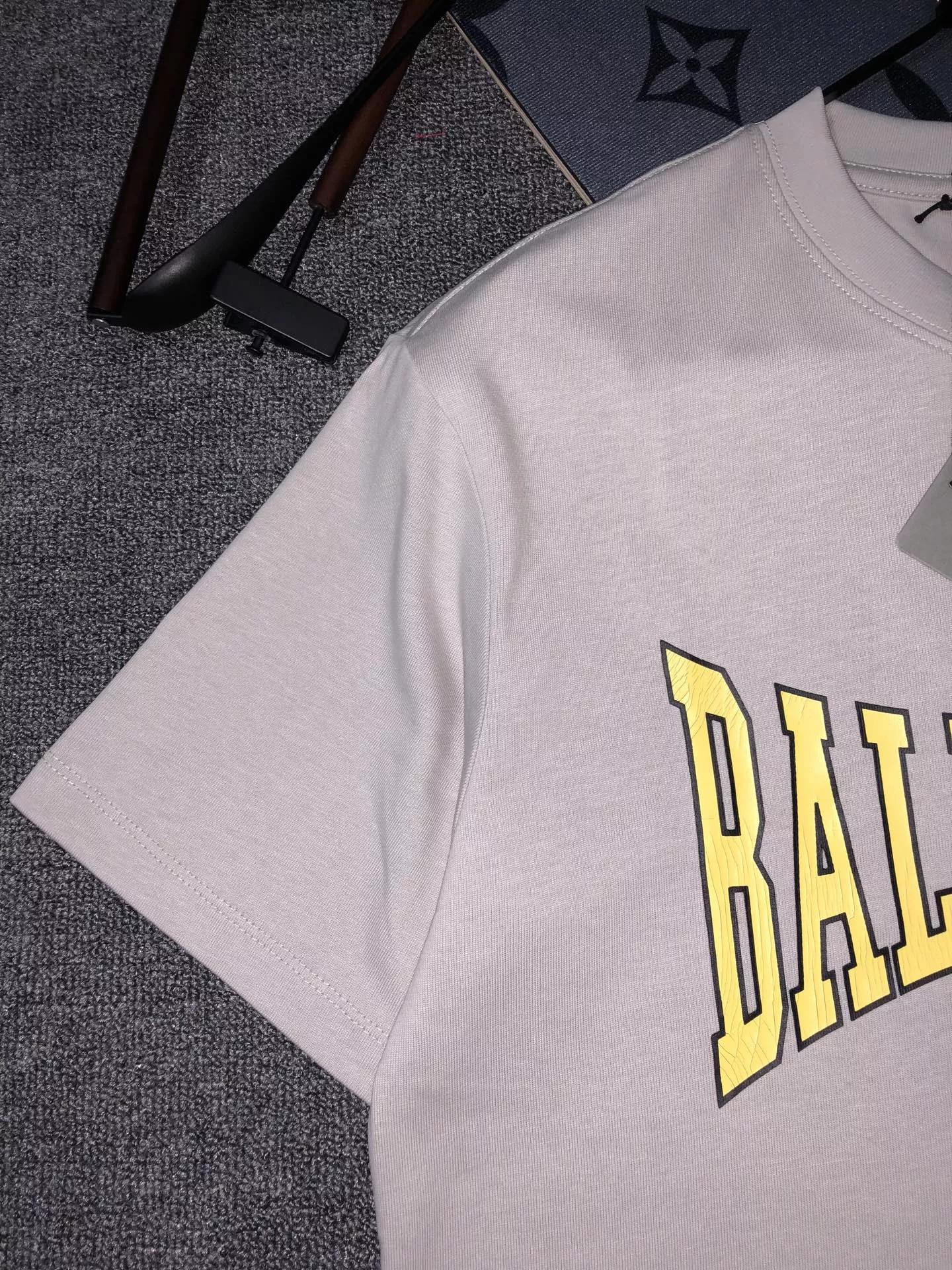 Balenciaga T-Shirts Short Sleeved For Unisex Trendy 7658