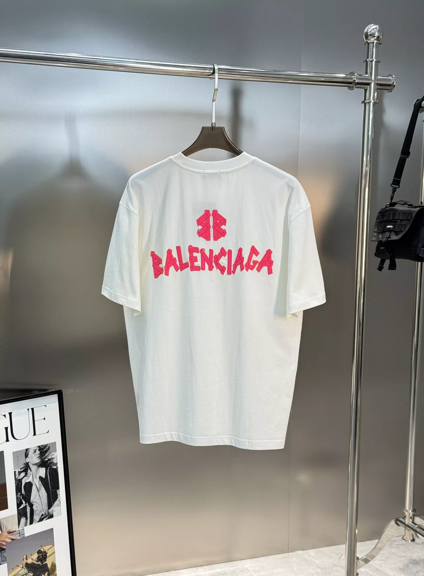 Balenciaga T-Shirts Short Sleeved For Unisex Versatile 1493