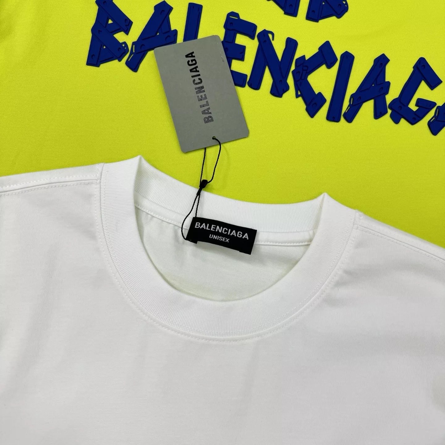 Balenciaga T-Shirts Short Sleeved For Unisex Versatile 1493