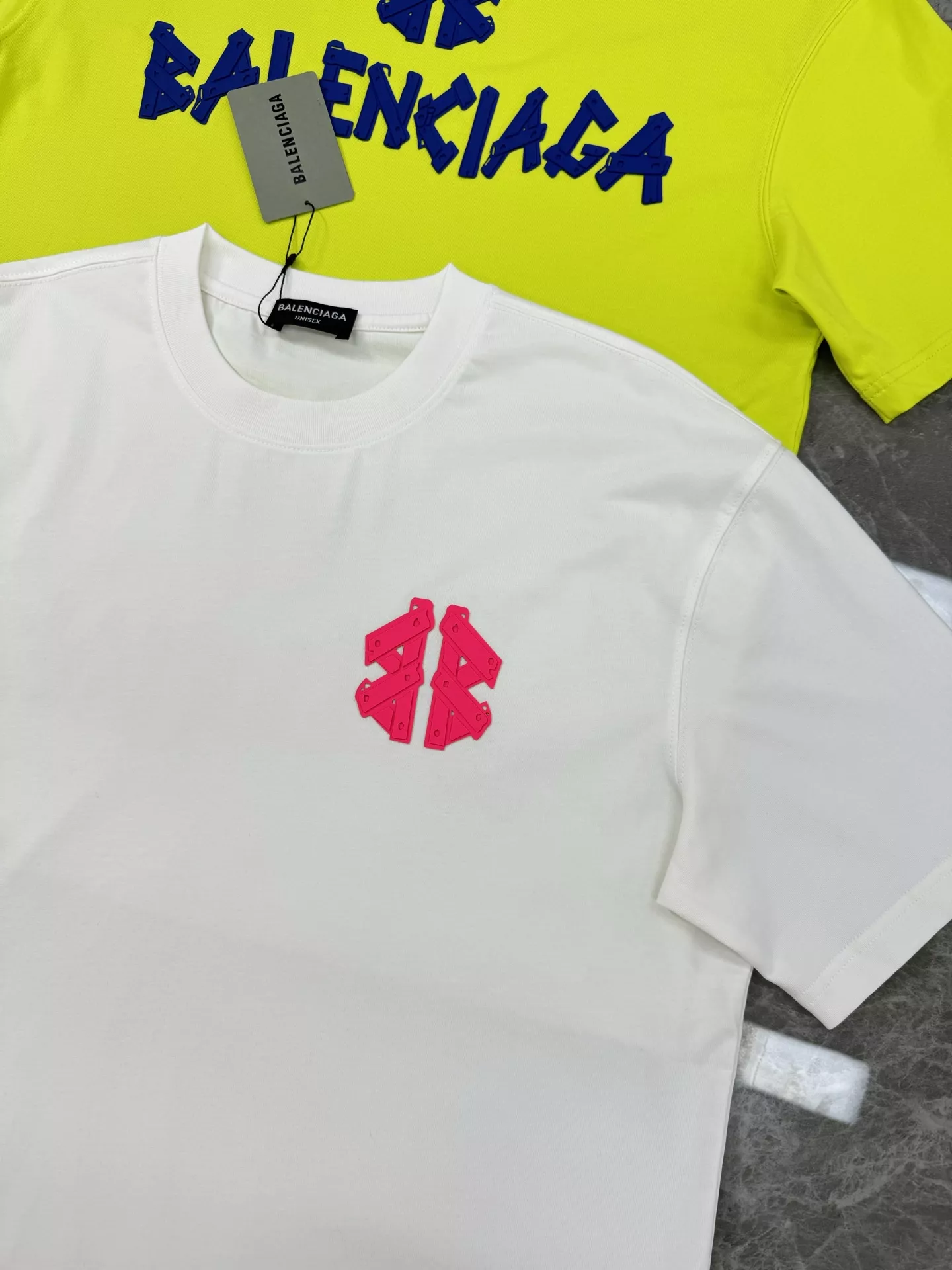 Balenciaga T-Shirts Short Sleeved For Unisex Versatile 1493