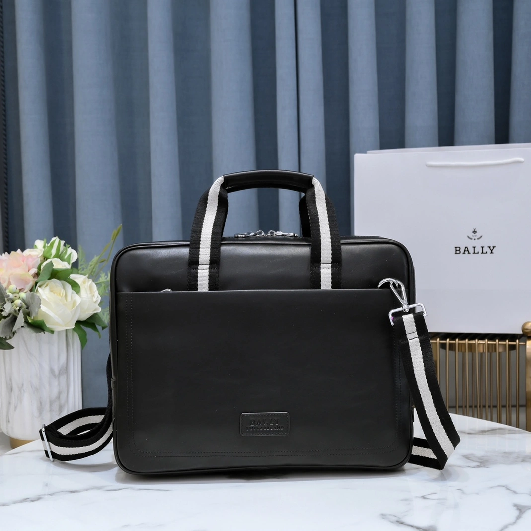 Bally AAA Man Handbags AllSeason 9305