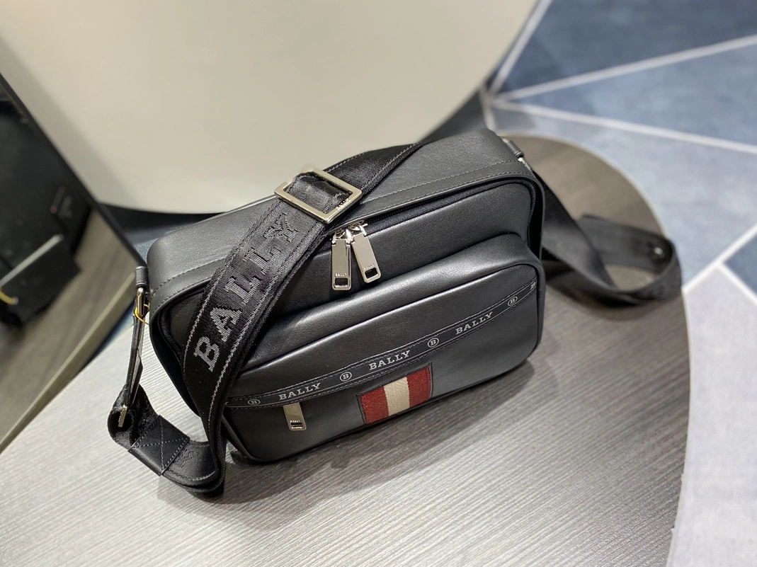 Bally AAA Man Messenger Bags Compact 2920