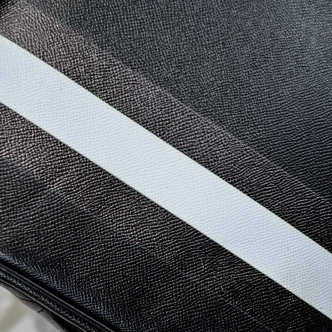 Bally AAA Man Messenger Bags Timeless 4887