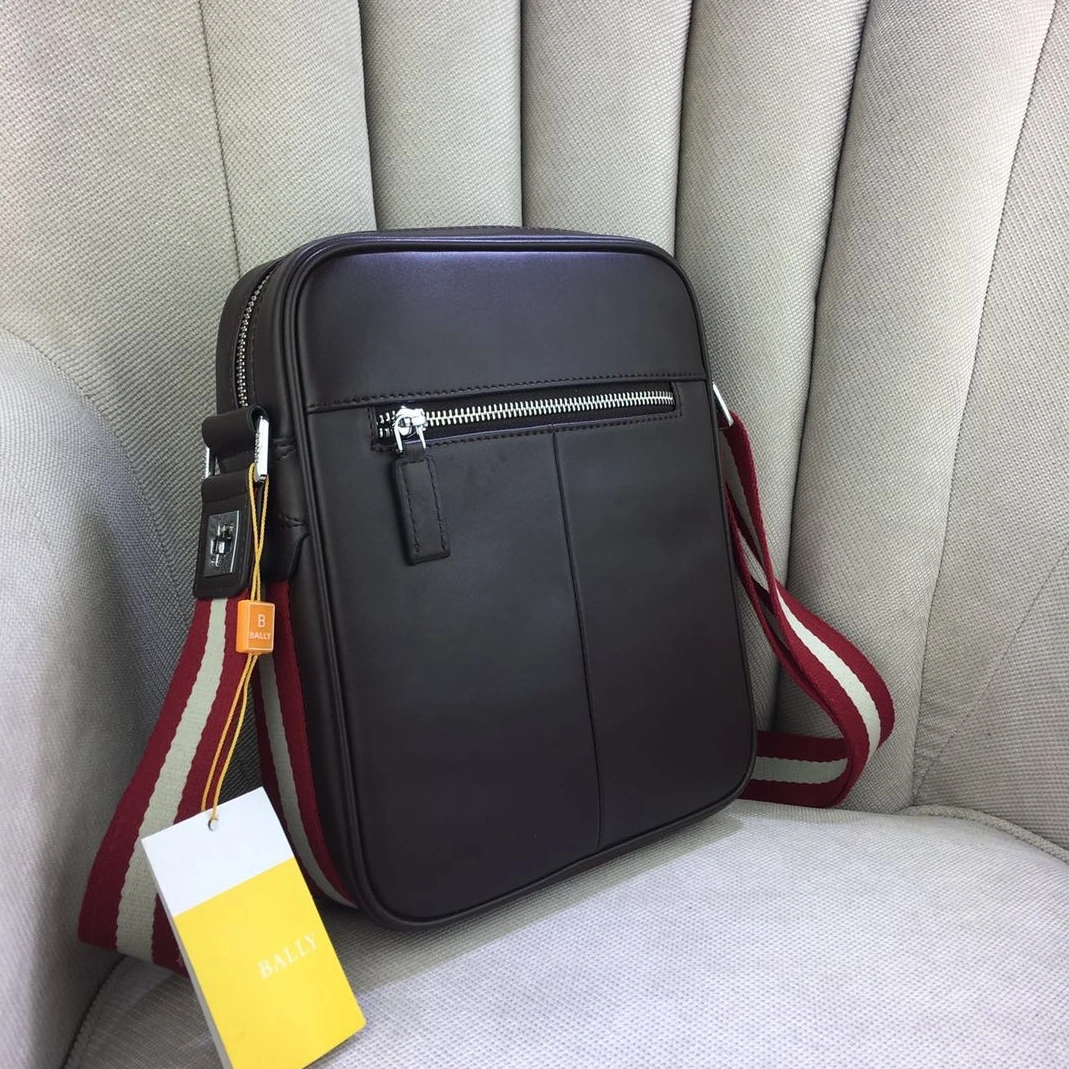 Bally AAA Man Messenger Bags Versatile 616