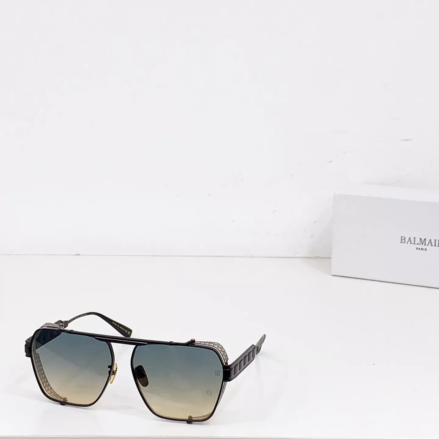 Balmain AAA Quality Sunglasses Bold 8320