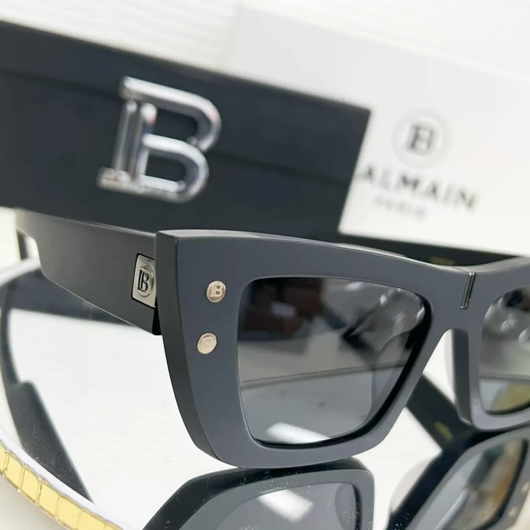 Balmain AAA Quality Sunglasses Durable 4371