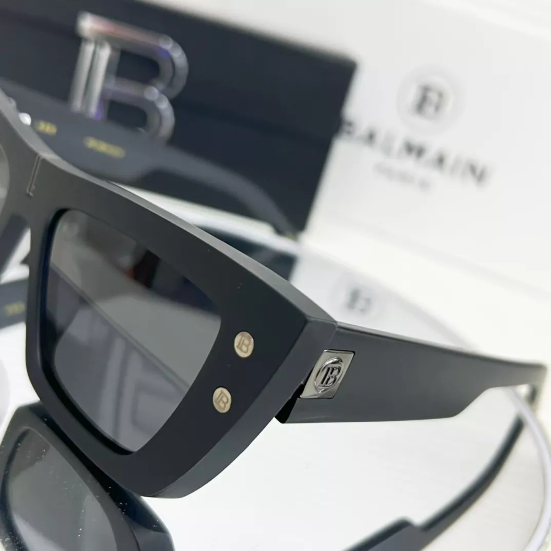 Balmain AAA Quality Sunglasses Durable 4371