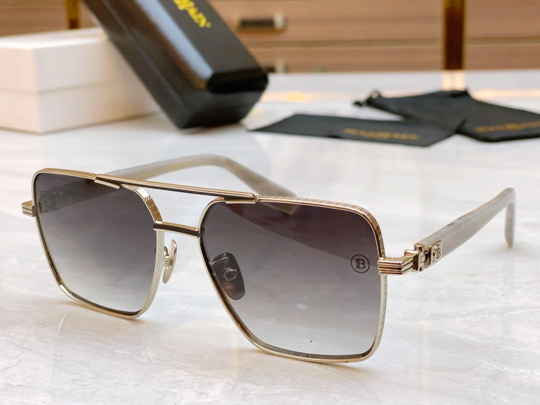 Balmain AAA Quality Sunglasses Fashionable 5880