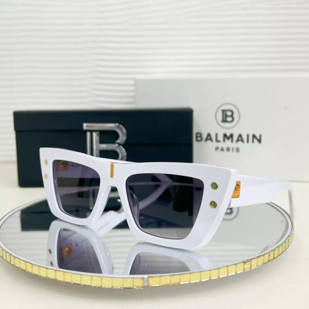 Balmain AAA Quality Sunglasses Lightweight 4489