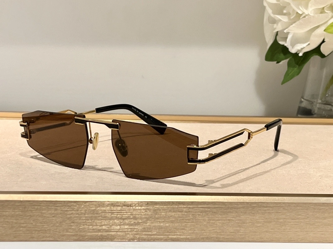 Balmain AAA Quality Sunglasses ModernLook 5800