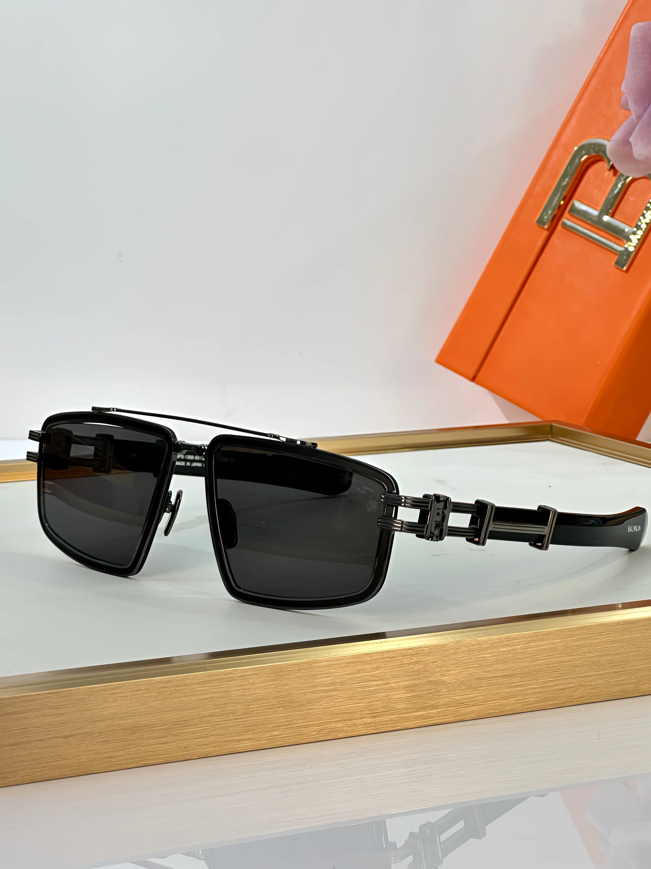 Balmain AAA Quality Sunglasses UrbanStyle 1639