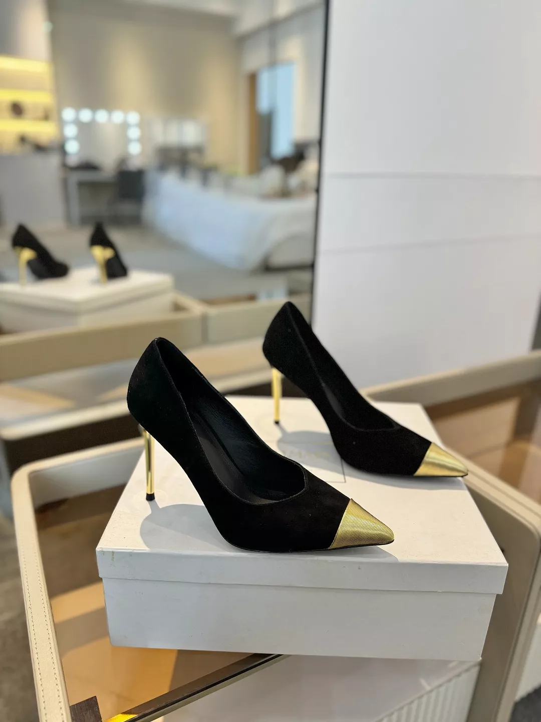Balmain High-Heeled Shoes For Women NewStyle 2039