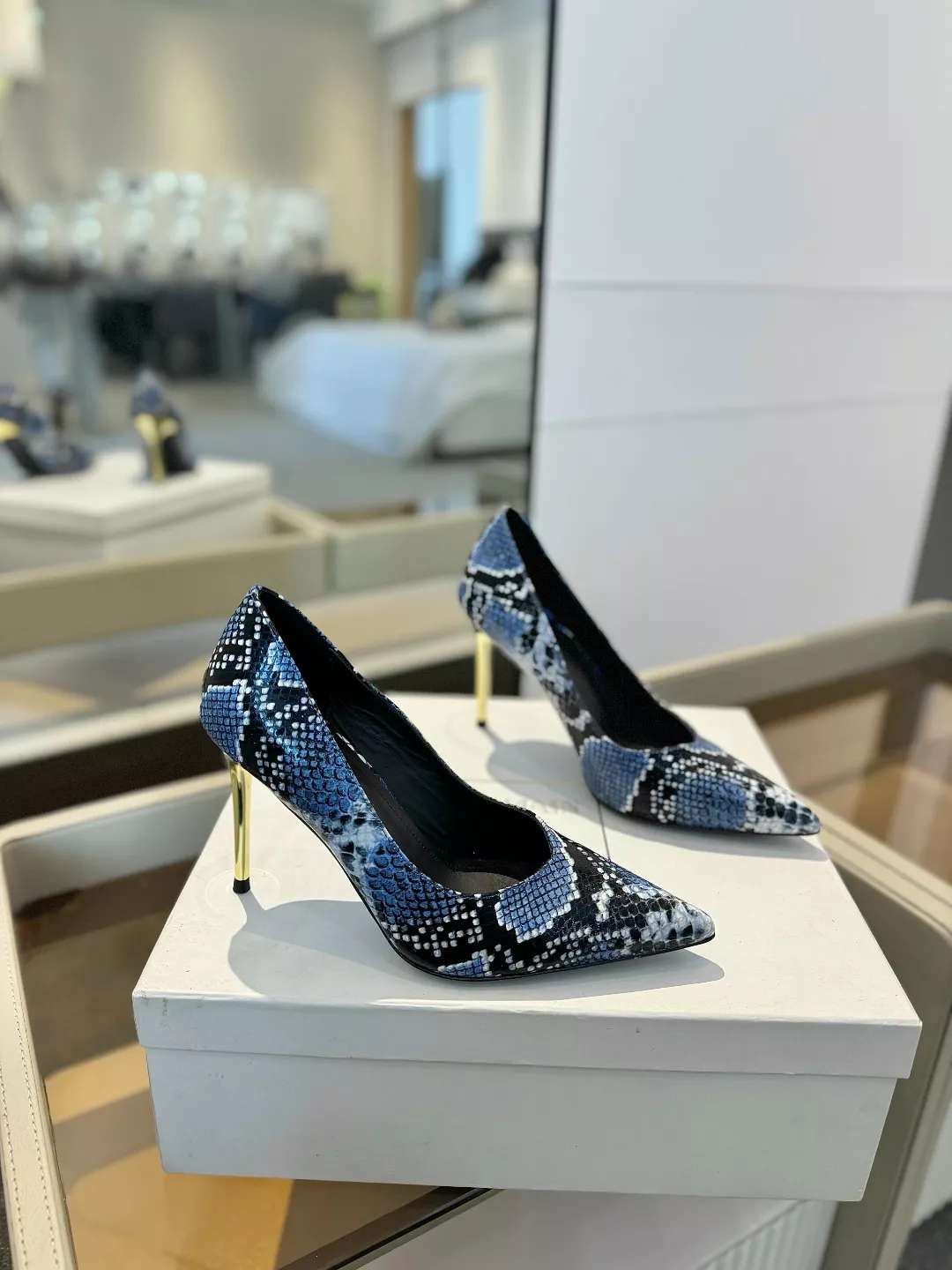 Balmain High-Heeled Shoes For Women Trendy 7209