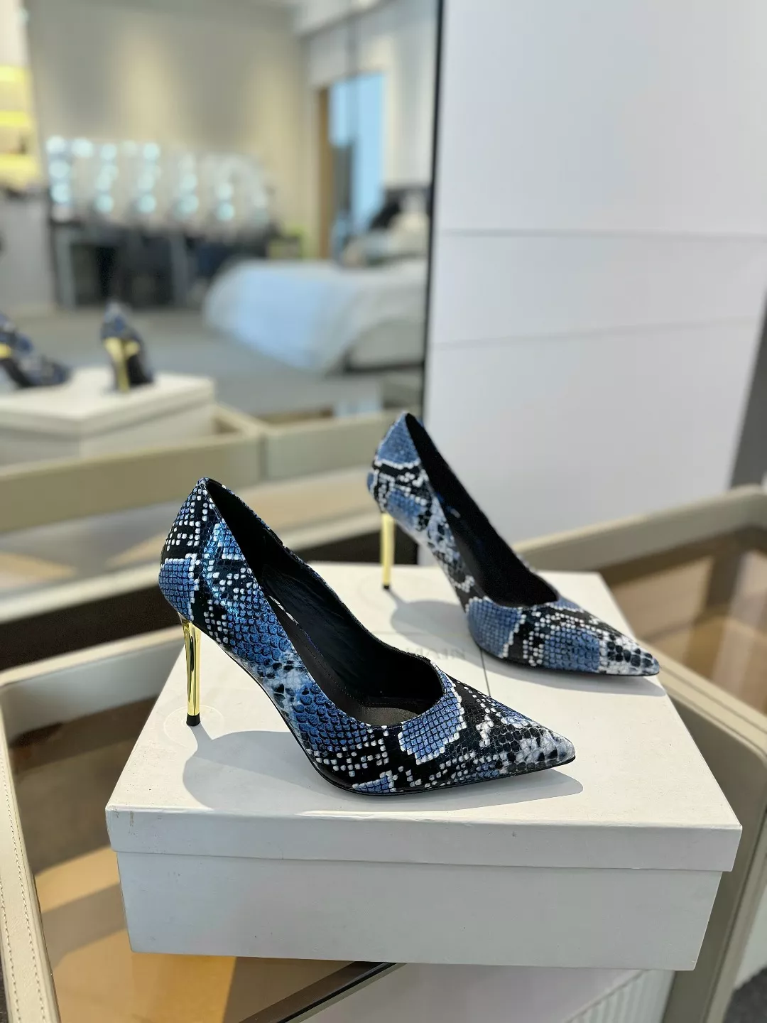 Balmain High-Heeled Shoes For Women Trendy 7209