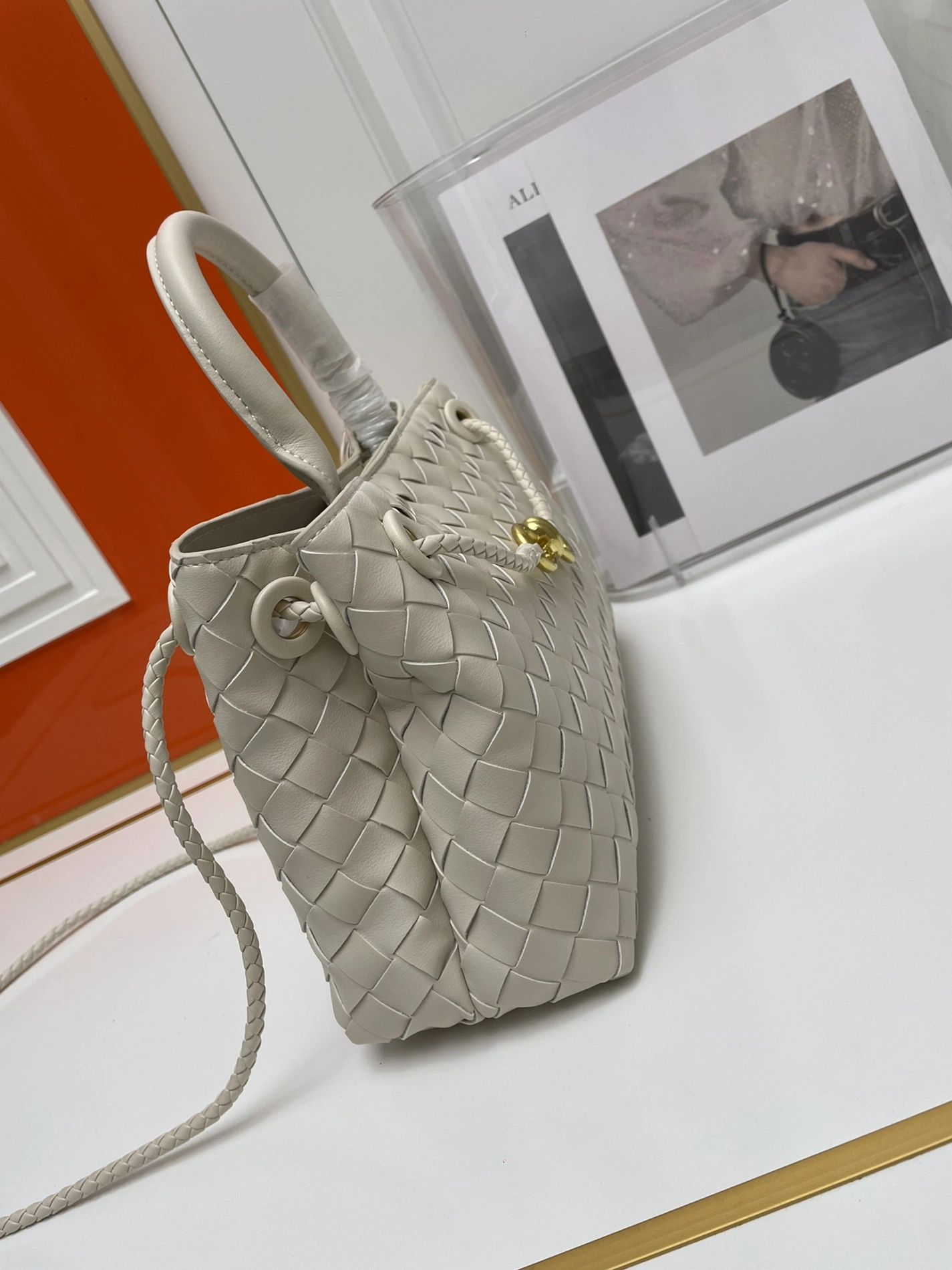 BestValue 1009 Bottega Veneta BV AAA Quality Handbags For Women