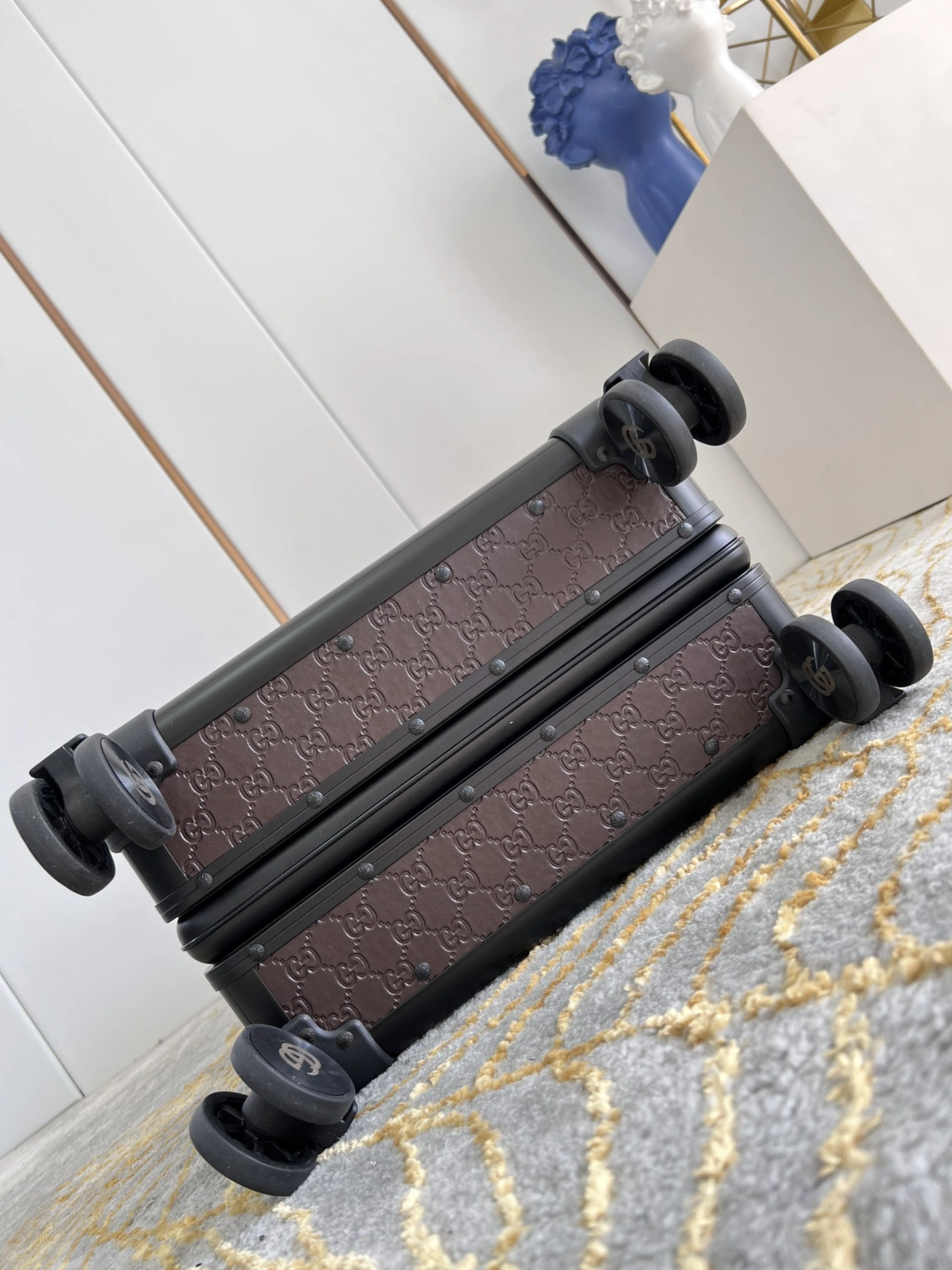 BestValue 1154 Gucci Luggage