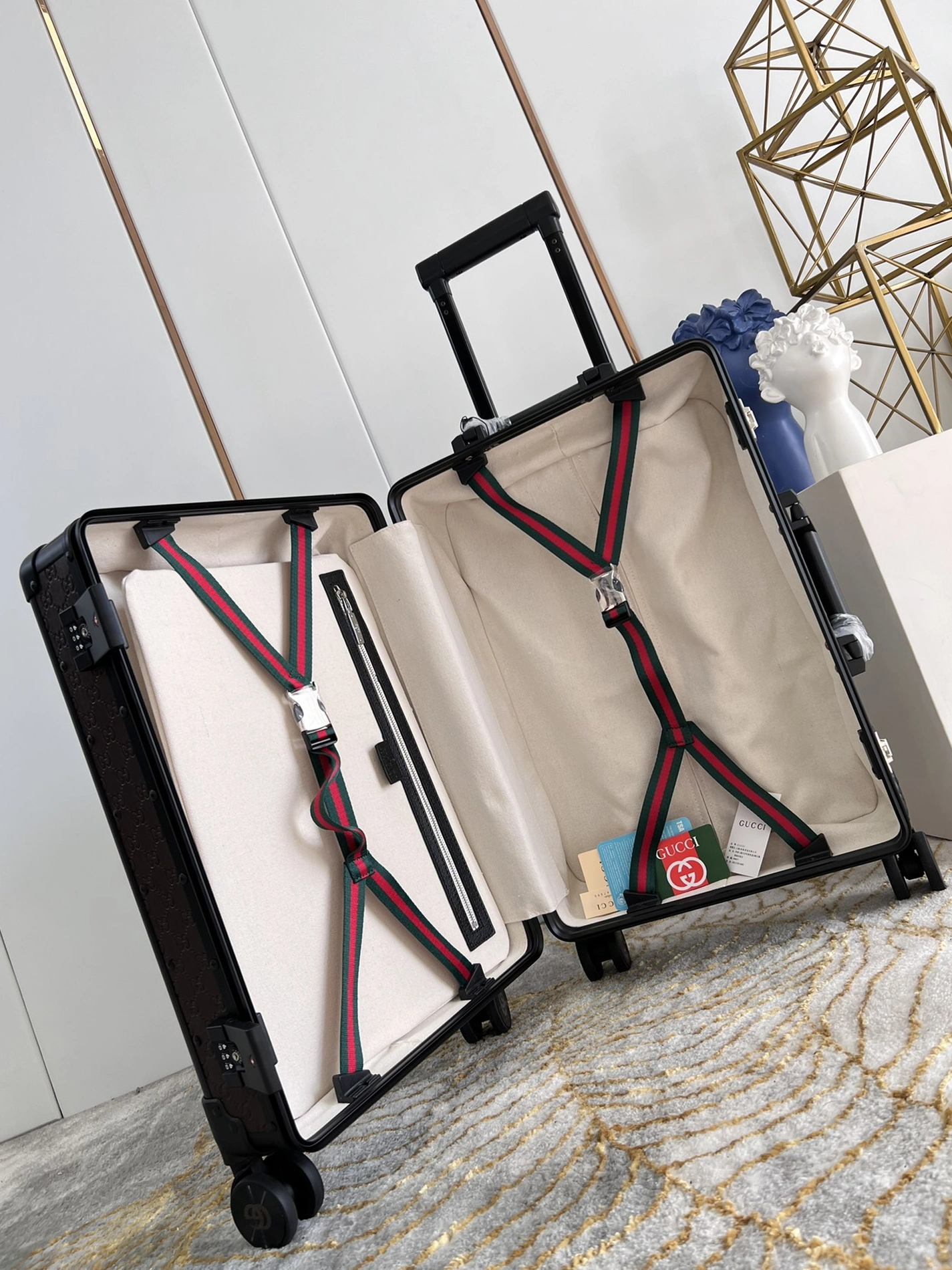 BestValue 1154 Gucci Luggage