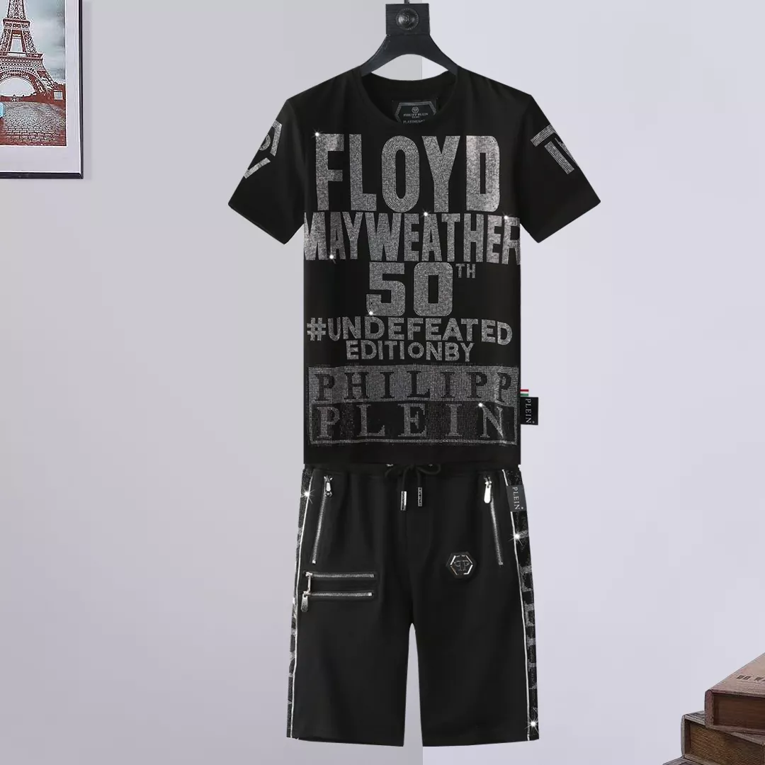 BestValue 124 Philipp Plein PP Tracksuits Short Sleeved For Men