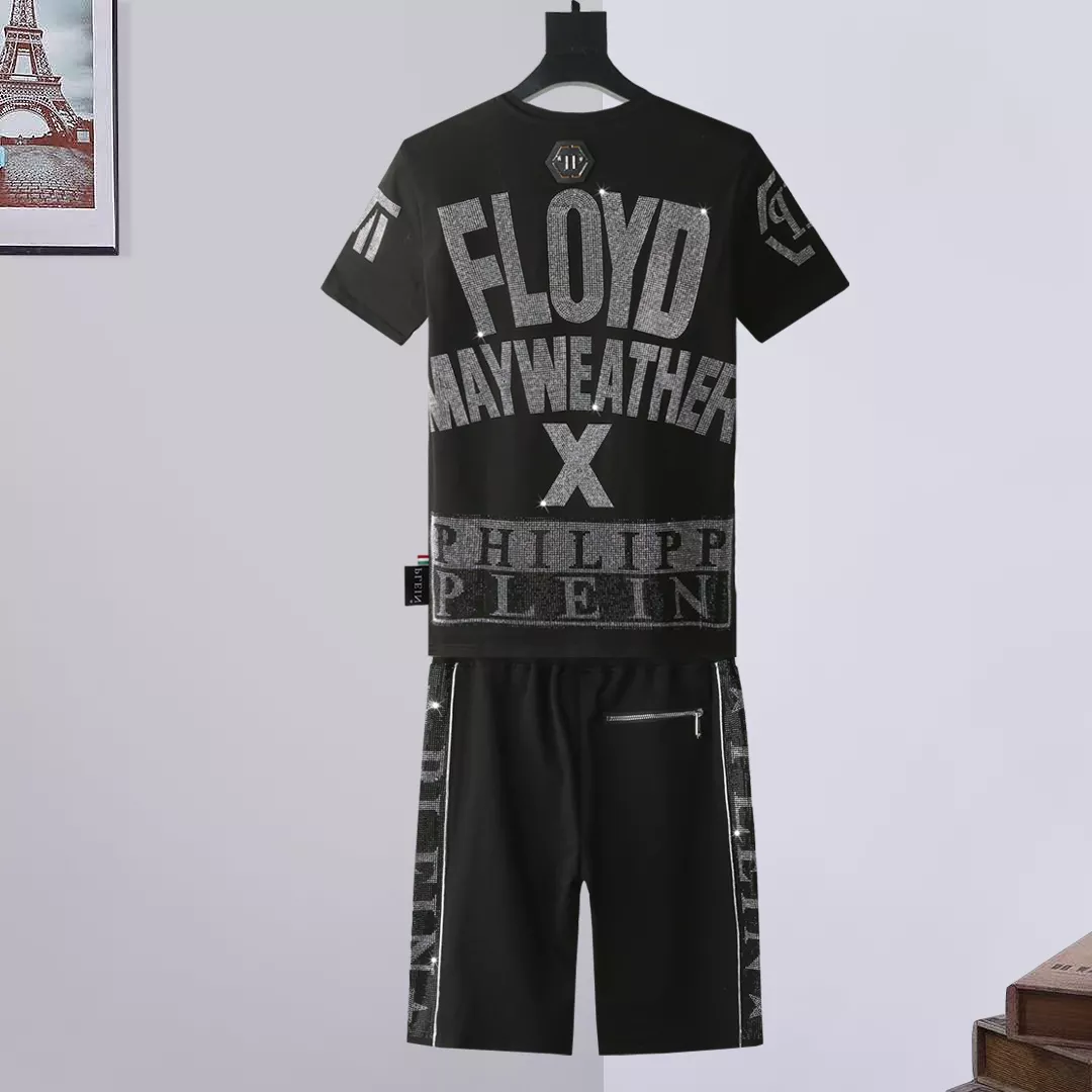 BestValue 124 Philipp Plein PP Tracksuits Short Sleeved For Men