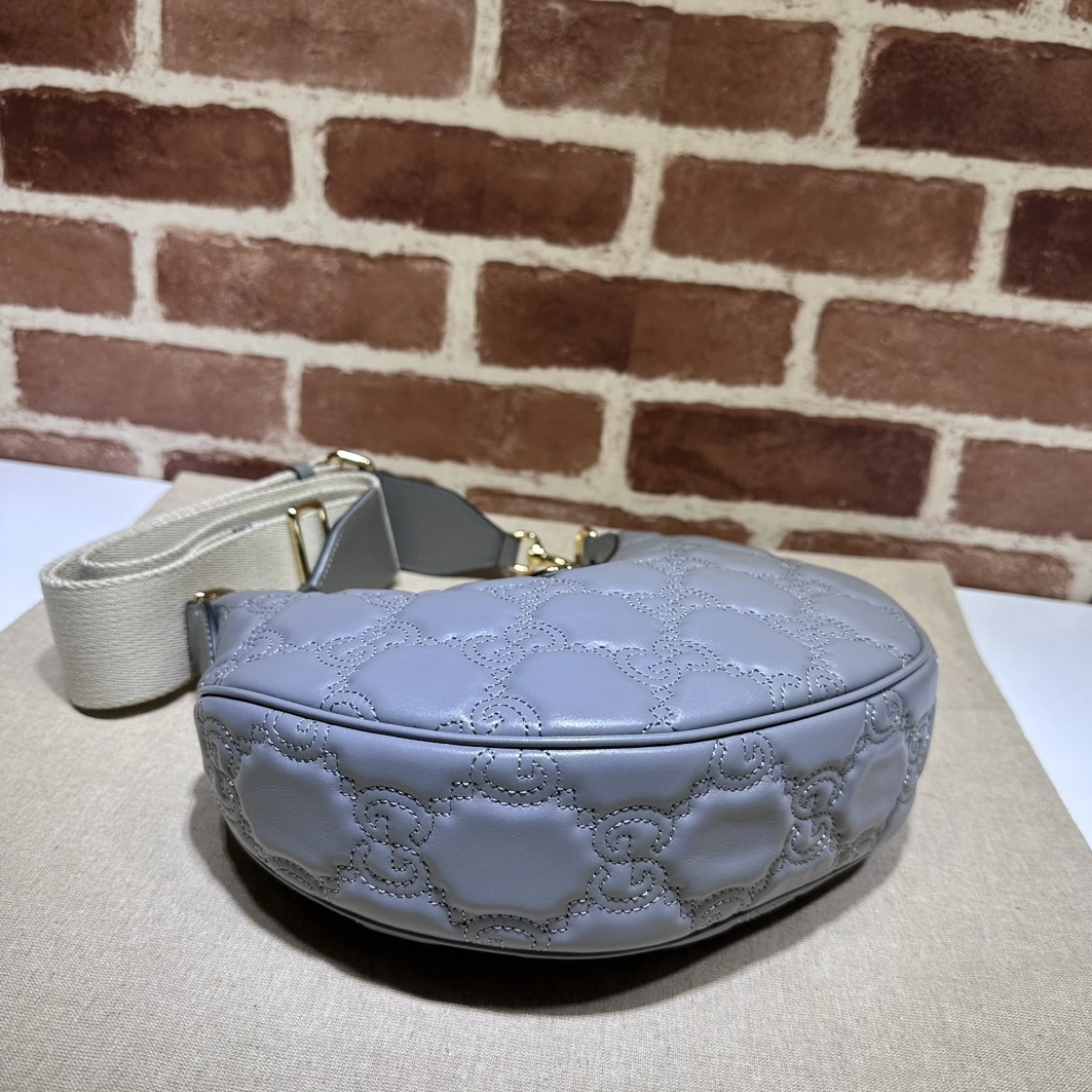 BestValue 1257 Gucci AAA Quality Messenger Bags For Women