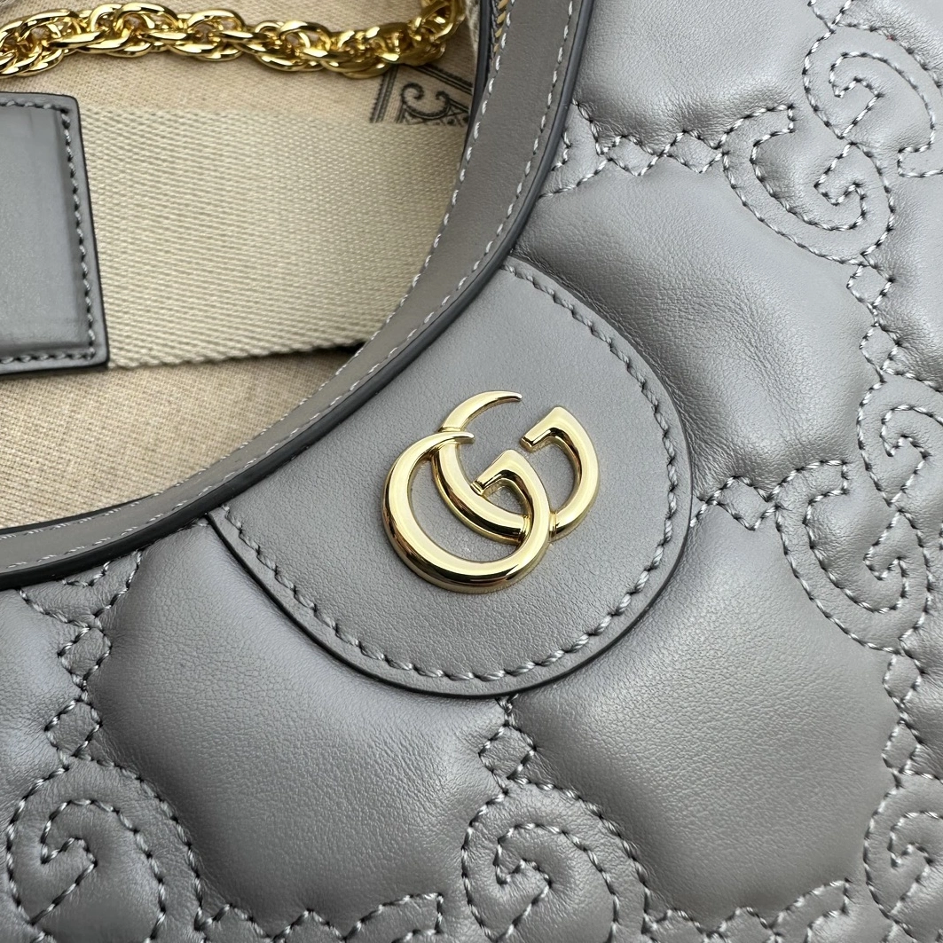 BestValue 1257 Gucci AAA Quality Messenger Bags For Women