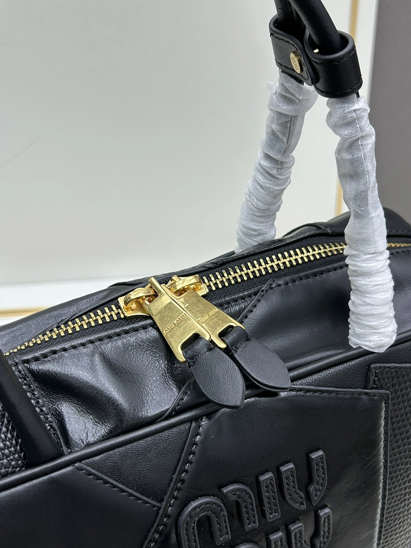 BestValue 1263 MIU MIU AAA Quality Handbags For Women