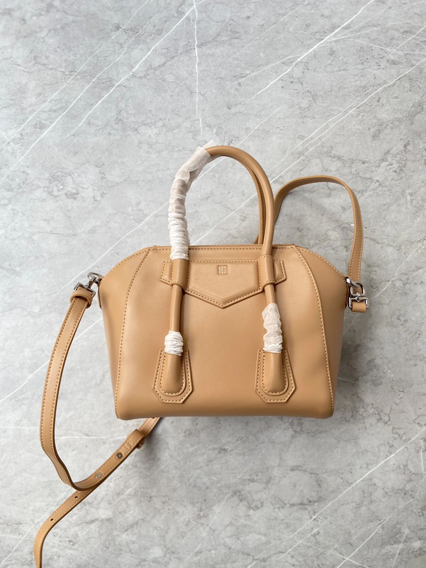 BestValue 1334 Givenchy AAA Quality Handbags For Women