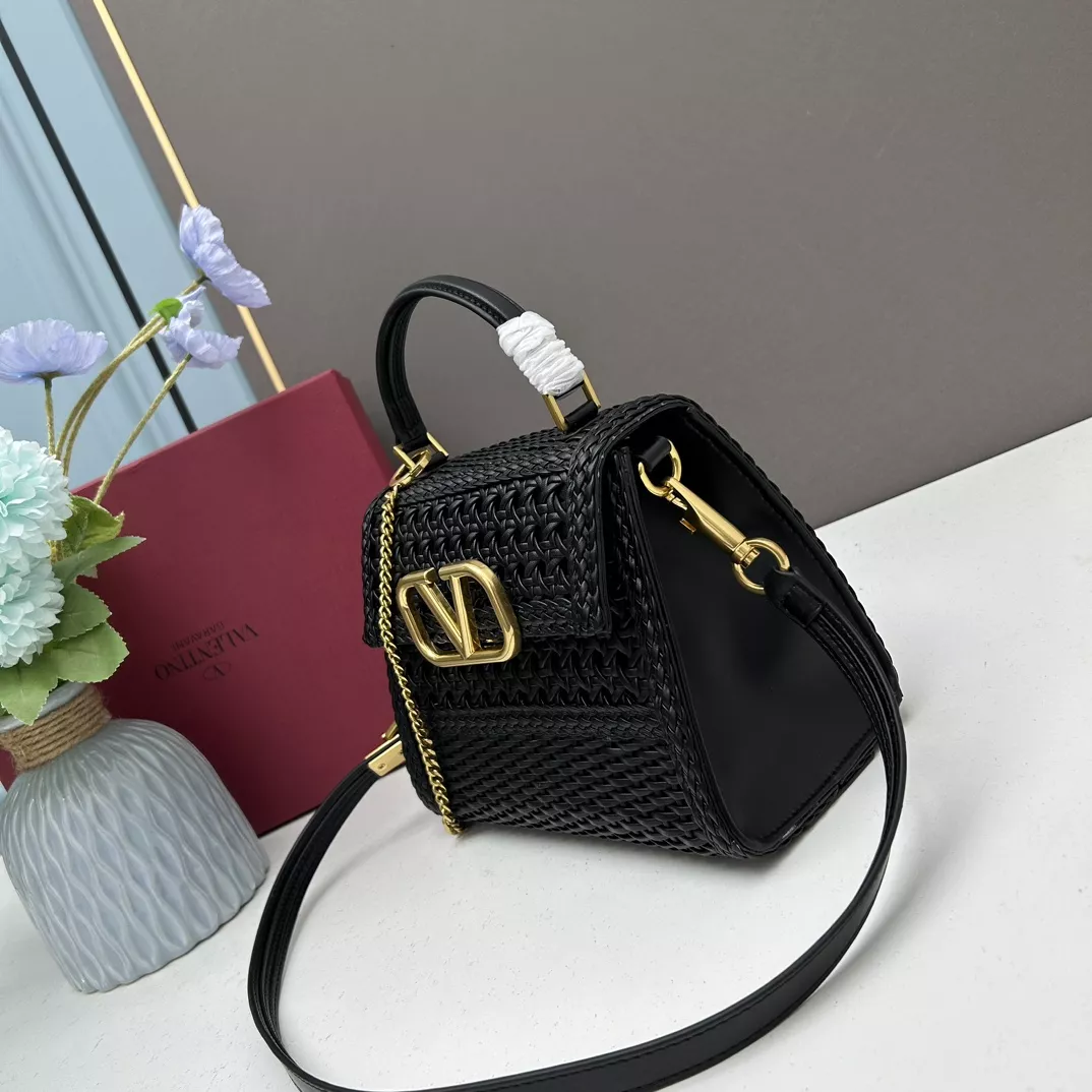 BestValue 1334 Valentino AAA Quality Handbags For Women