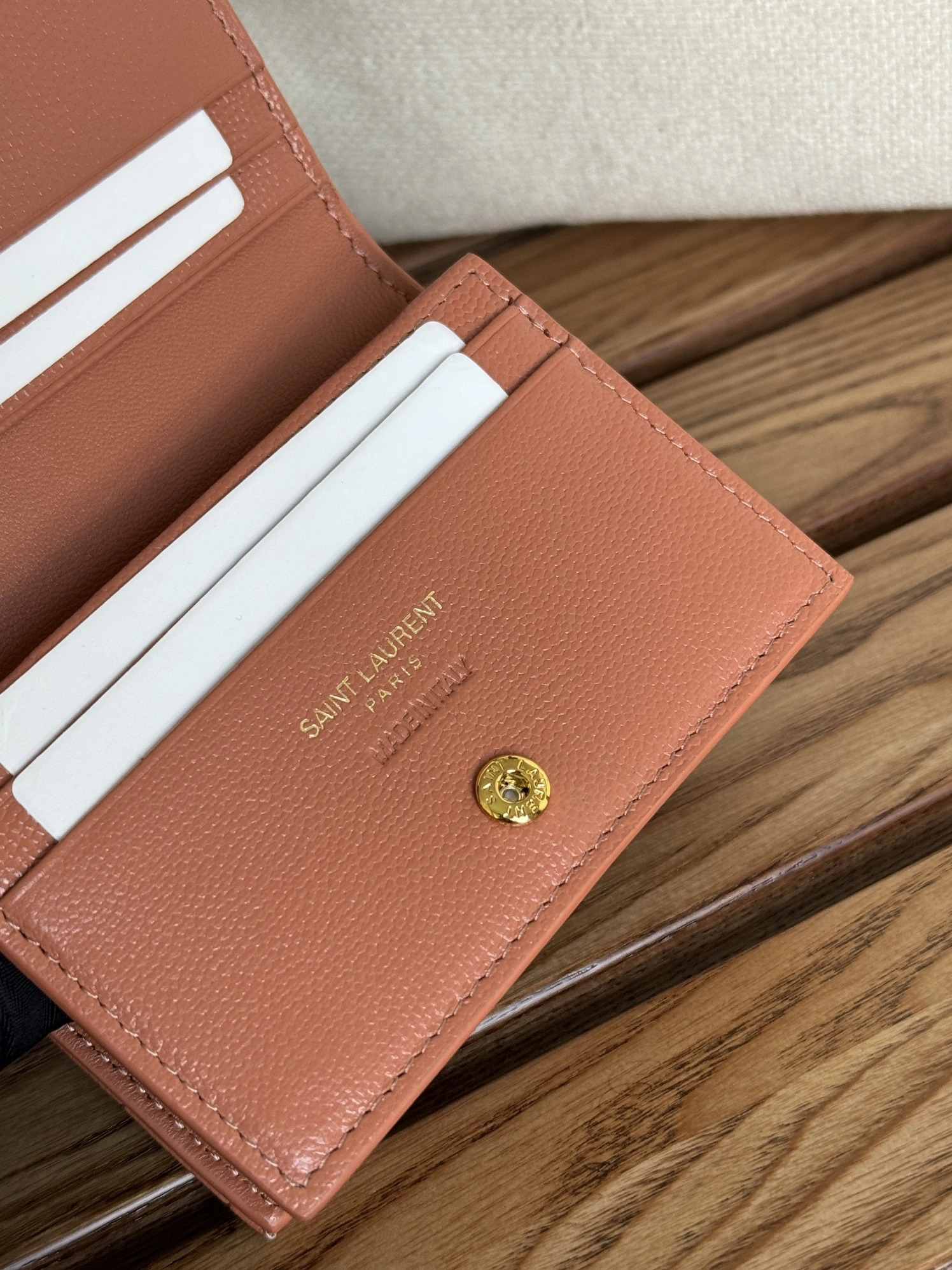 BestValue 1596 Yves Saint Laurent AAA Quality Wallets