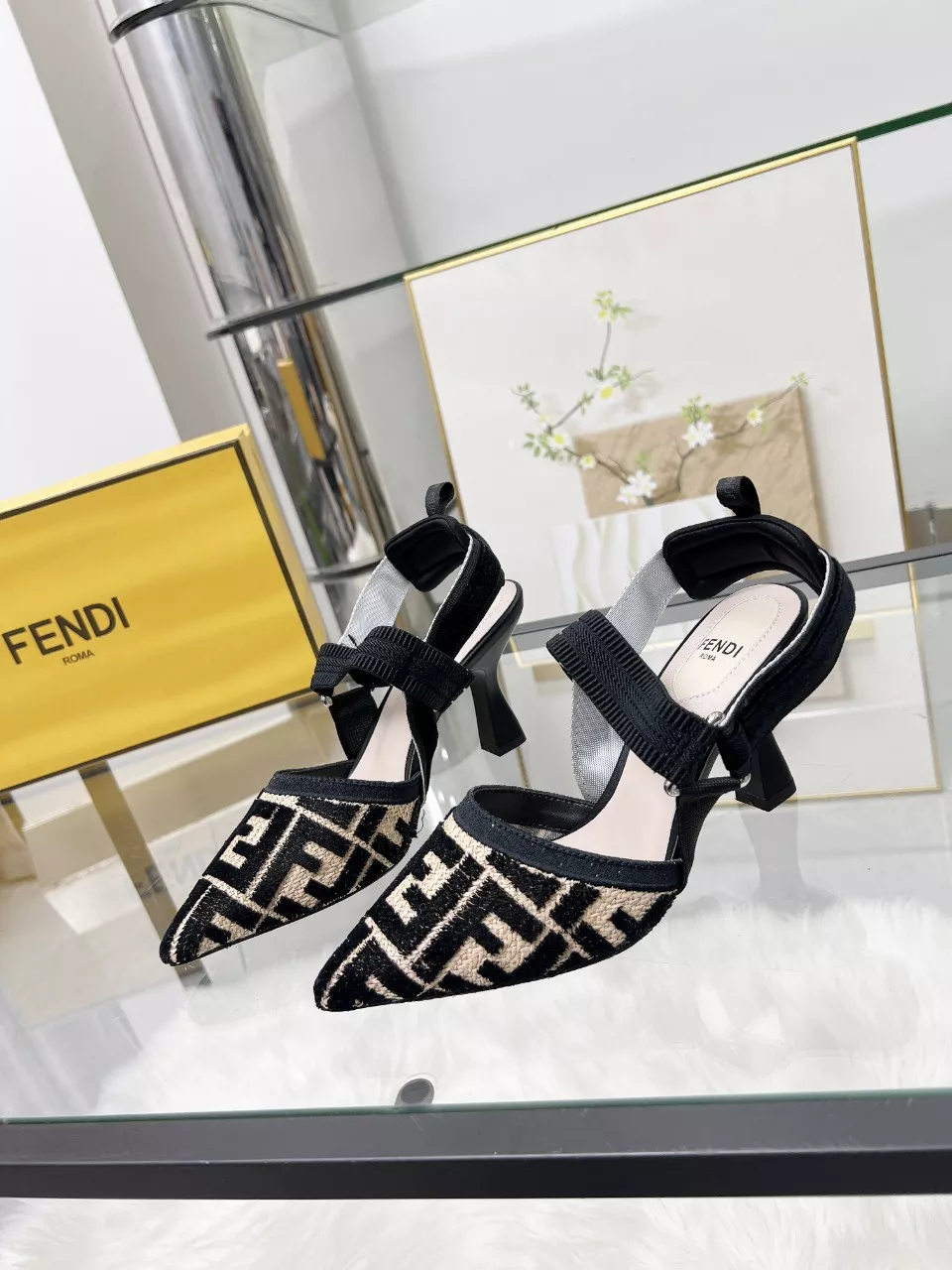 BestValue 1834 Fendi Sandal For Women