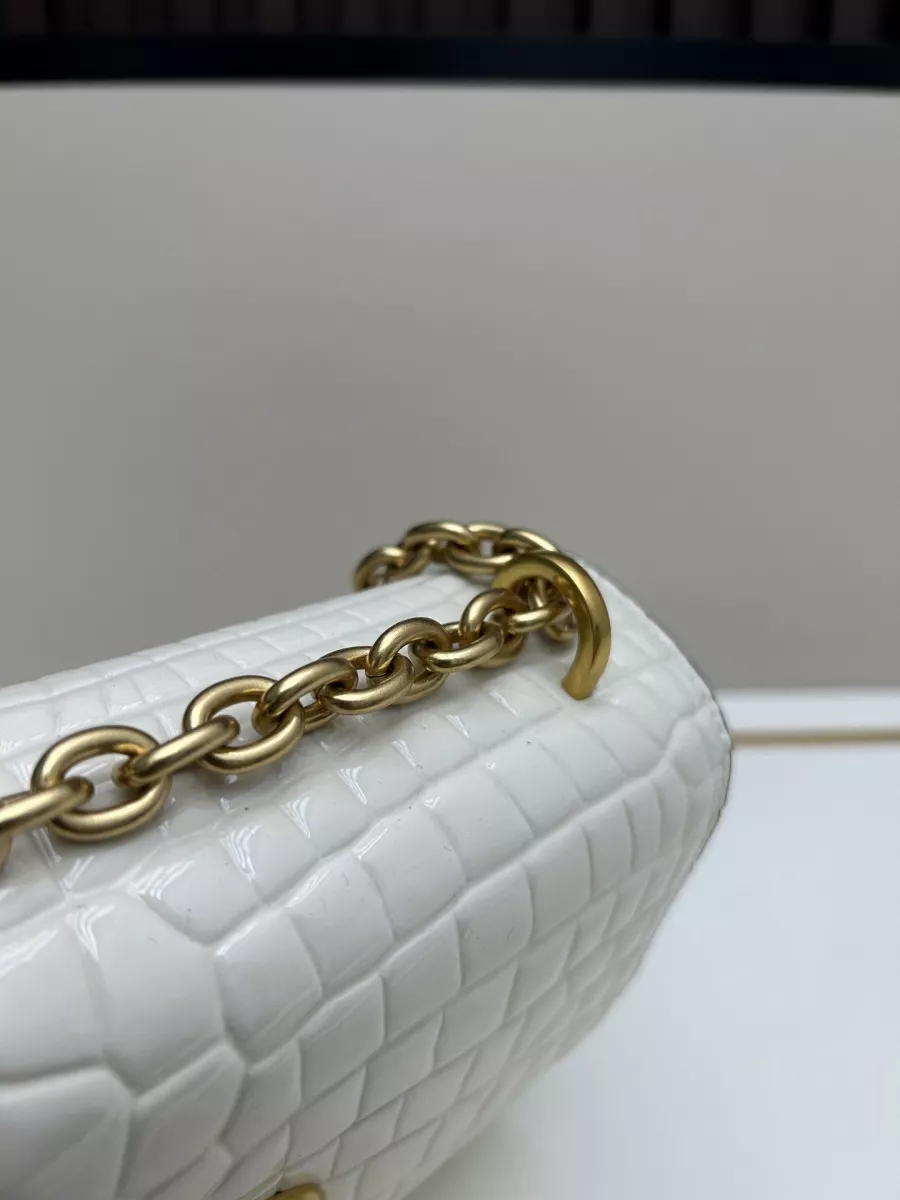 BestValue 1865 Valentino AAA Quality Messenger Bags For Women